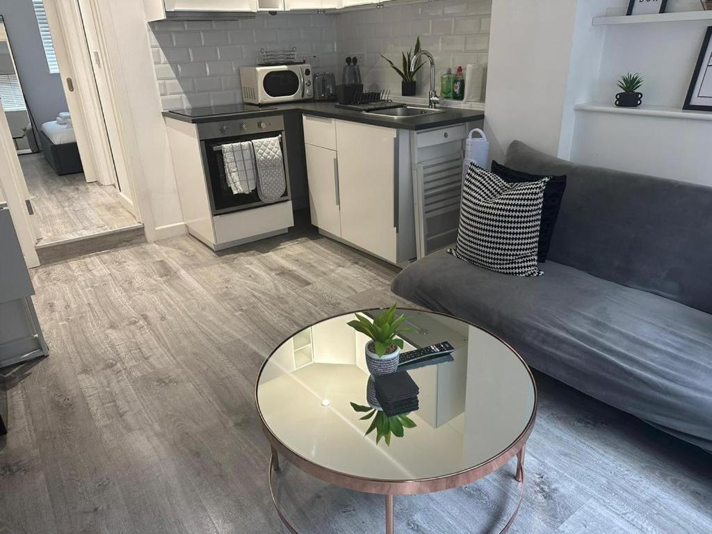 Apartament Modern 1 Bed Flat In The Heart Of Hackney Londyn Zewnętrze zdjęcie
