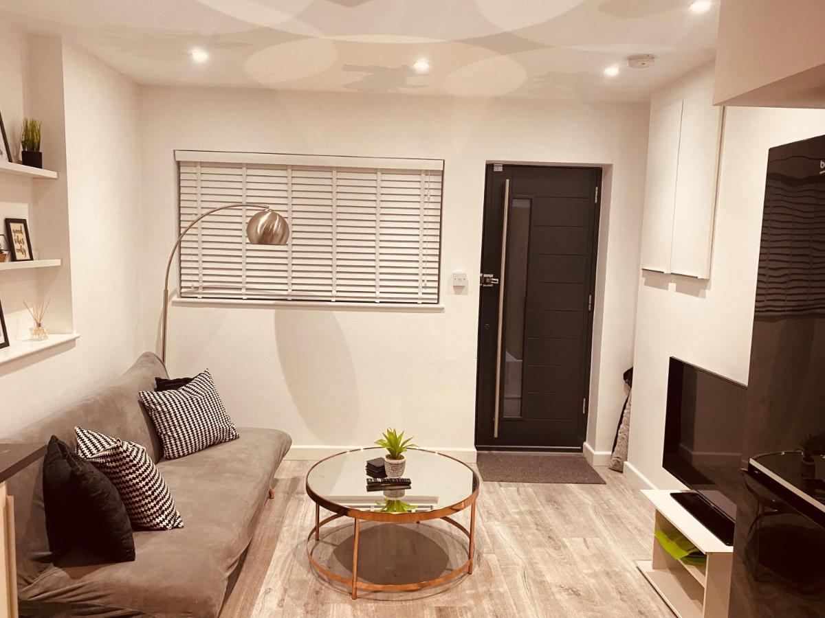 Apartament Modern 1 Bed Flat In The Heart Of Hackney Londyn Zewnętrze zdjęcie