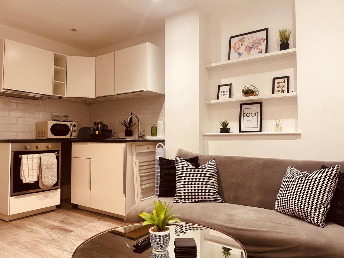 Apartament Modern 1 Bed Flat In The Heart Of Hackney Londyn Zewnętrze zdjęcie